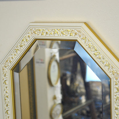 ウォールミラー おしゃれ 鏡 壁掛け 八角形 隅切り 木製 ミラー OT 白 ホワイト ゴールド アンティーク イタリア製 ベルトーチ BERTOZZI 808839