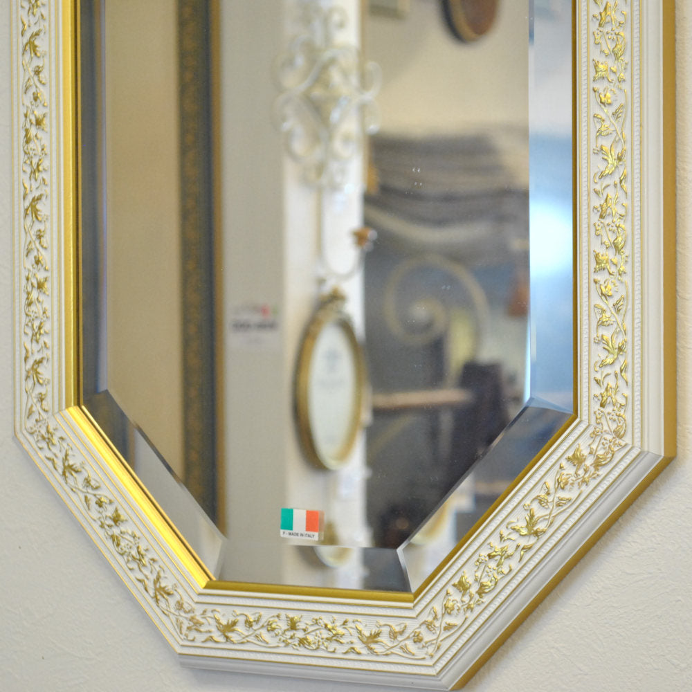 ウォールミラー おしゃれ 鏡 壁掛け 八角形 隅切り 木製 ミラー OT 白 ホワイト ゴールド アンティーク イタリア製 ベルトーチ BERTOZZI 808839