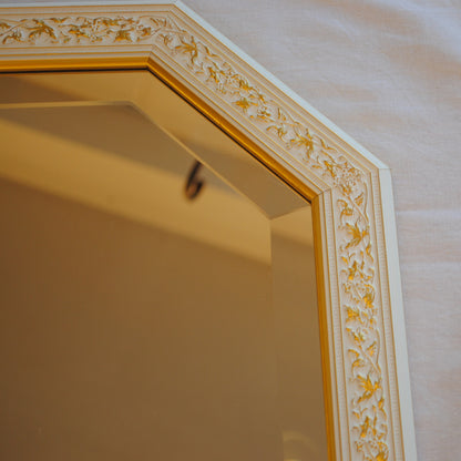 ウォールミラー おしゃれ 鏡 壁掛け 八角形 隅切り 木製 ミラー OT 白 ホワイト ゴールド アンティーク イタリア製 ベルトーチ BERTOZZI 808839