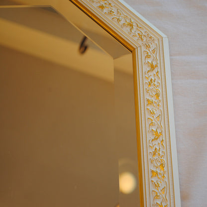 ウォールミラー おしゃれ 鏡 壁掛け 八角形 隅切り 木製 ミラー OT 白 ホワイト ゴールド アンティーク イタリア製 ベルトーチ BERTOZZI 808839