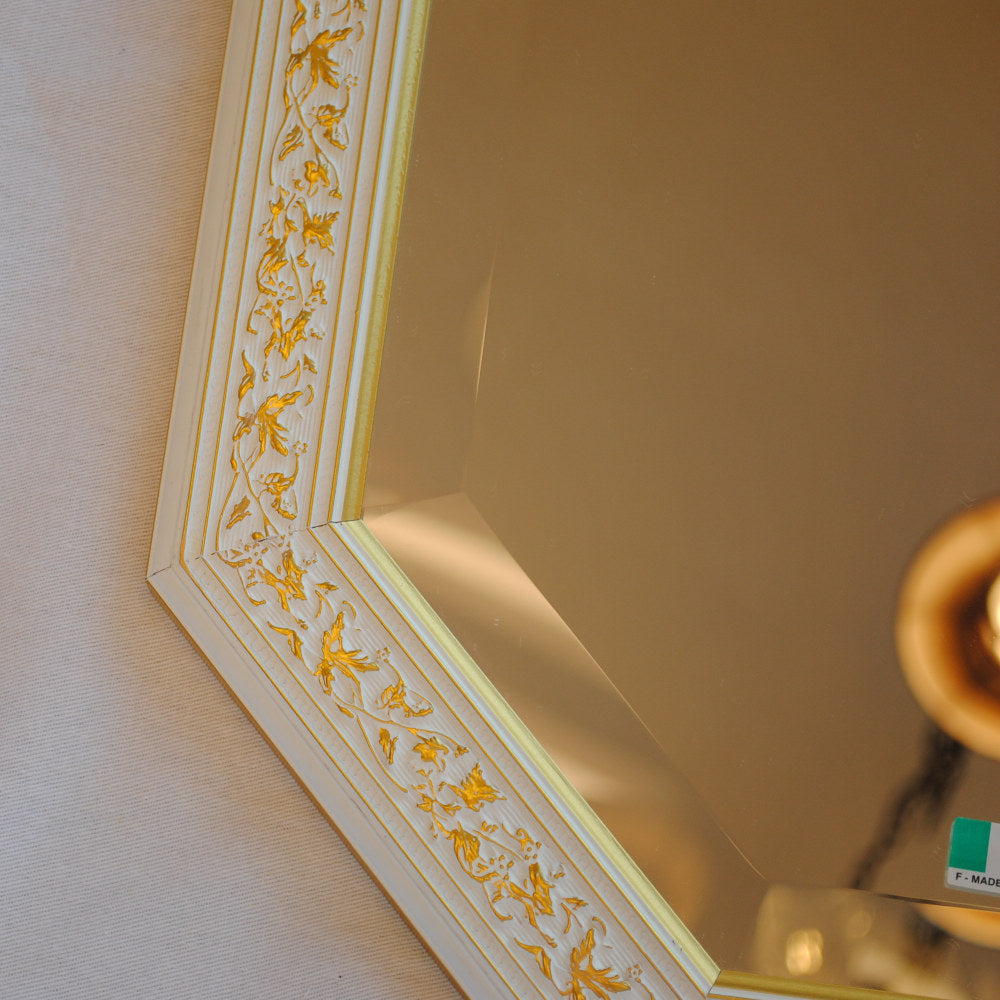 ウォールミラー おしゃれ 鏡 壁掛け 八角形 隅切り 木製 ミラー OT 白 ホワイト ゴールド アンティーク イタリア製 ベルトーチ BERTOZZI 808839