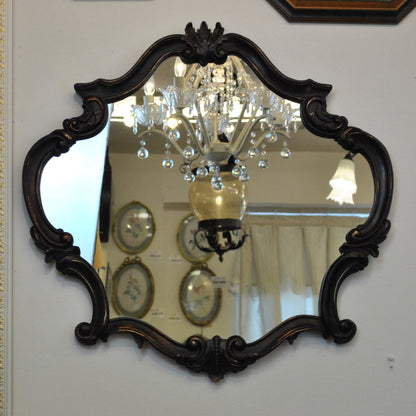 壁掛けミラー カービングウォールミラー アンティーク調 鏡 大きい鏡 ビッグミラー 壁掛け鏡 ヨーロピアン アンティーク風 おしゃれ ブラウン ロココ調 817003