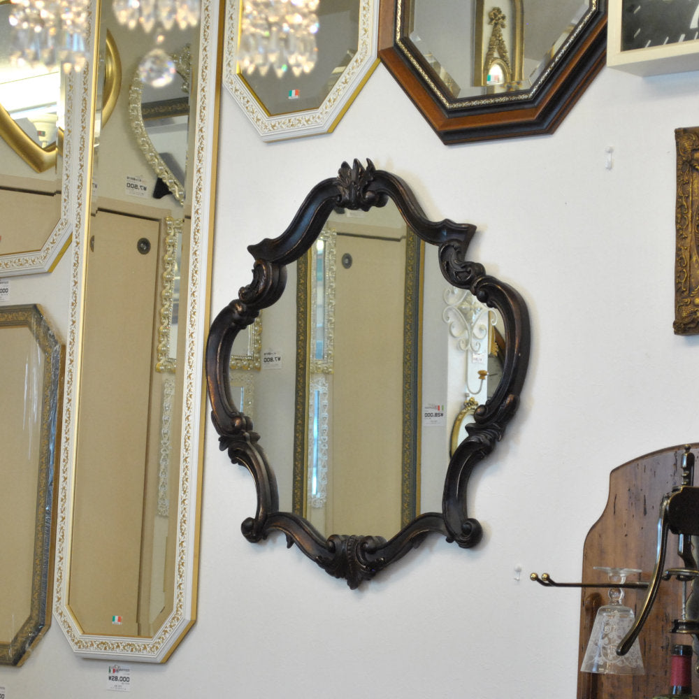 壁掛けミラー カービングウォールミラー アンティーク調 鏡 大きい鏡 ビッグミラー 壁掛け鏡 ヨーロピアン アンティーク風 おしゃれ ブラウン ロココ調 817003