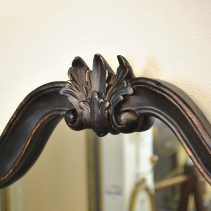 壁掛けミラー カービングウォールミラー アンティーク調 鏡 大きい鏡 ビッグミラー 壁掛け鏡 ヨーロピアン アンティーク風 おしゃれ ブラウン ロココ調 817003