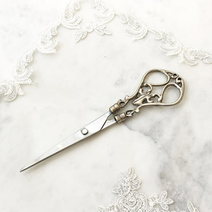 ハサミ クラフトシザー アンティーク調の装飾ハサミ はさみ 鋏 シザー 真鍮シザー 真鍮製鋏 インテリア雑貨 ゴールド アンティーク風はさみ 真鍮雑貨 84301SR-GD