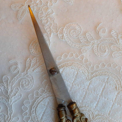 ハサミ クラフトシザー アンティーク調の装飾ハサミ はさみ 鋏 シザー 真鍮シザー 真鍮製鋏 インテリア雑貨 ゴールド アンティーク風はさみ 真鍮雑貨 84303SR-GD