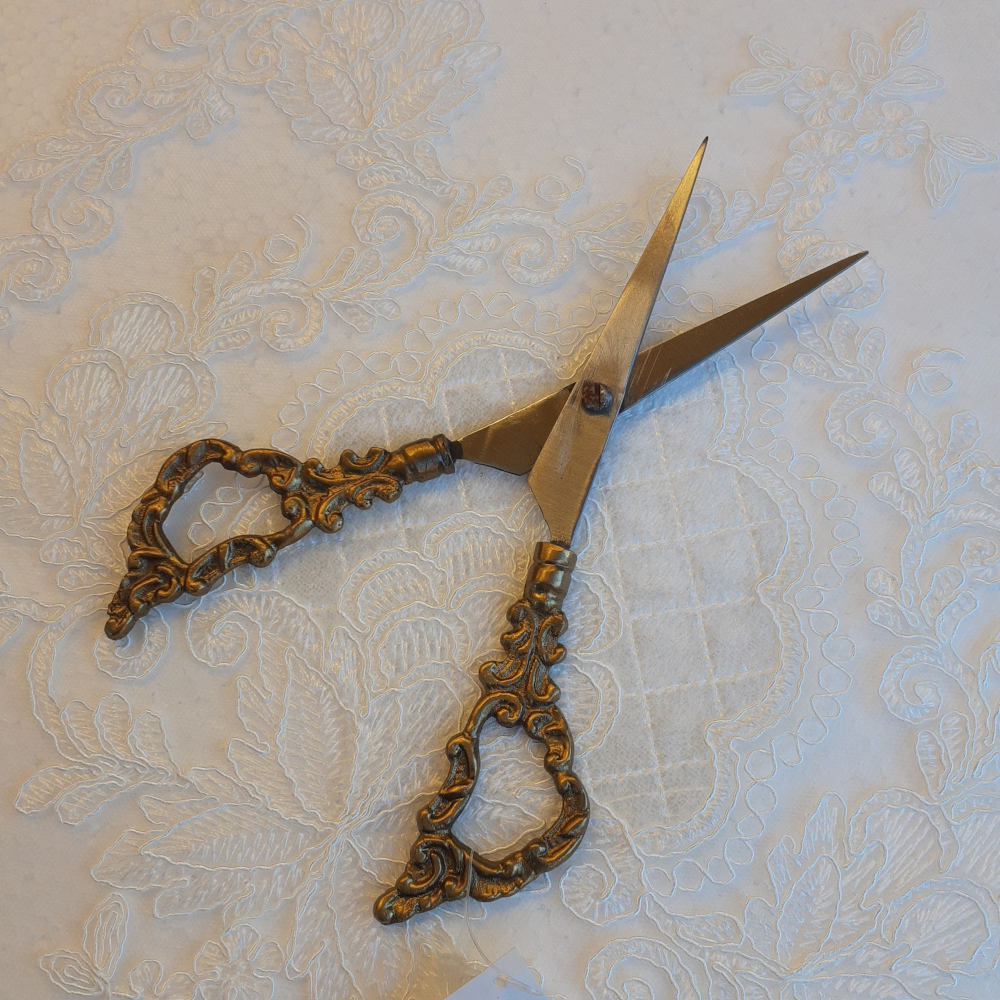 ハサミ クラフトシザー アンティーク調の装飾ハサミ はさみ 鋏 シザー 真鍮シザー 真鍮製鋏 インテリア雑貨 ゴールド アンティーク風はさみ 真鍮雑貨 84303SR-GD
