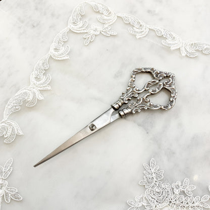 ハサミ クラフトシザー アンティーク調の装飾ハサミ はさみ 鋏 シザー 真鍮シザー 真鍮製鋏 インテリア雑貨 ゴールド アンティーク風はさみ 真鍮雑貨 84303SR-GD