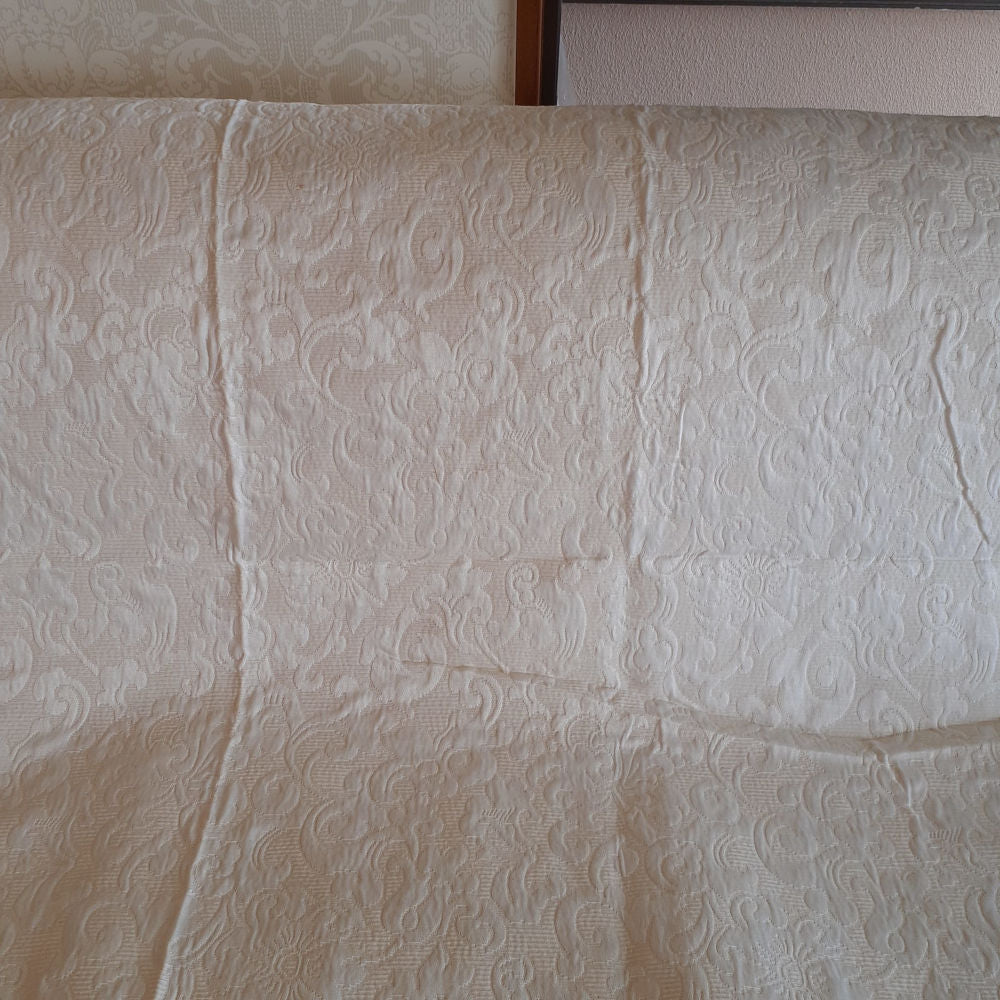 マルチカバー ソファカバー スタイルフランス ダマスク柄 コットン 綿 テーブルクロス ベッドスプレッド 200x280cm フランス製 AteneaEcru200x280
