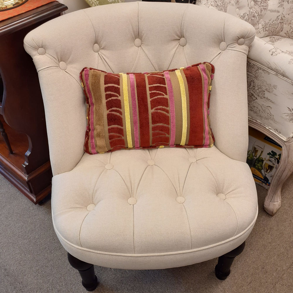 クッション オシャレ フランス製クッション ベルベットクッション スタイルフランス 長方形クッション パンヤ付きクッション フランス製 25x40 Volie25x40