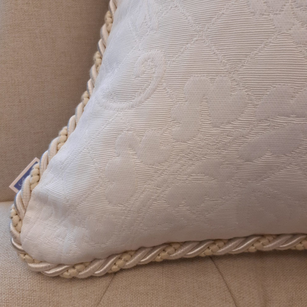 クッションカバー フランス製クッションカバー クッション トリム付きクッションカバー フランスインテリア雑貨 スタイルフランス 45x45 AndrosaceBlanc45X45